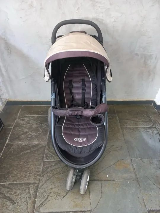 Carrinho de bebê usado em ótimo estado - Foto 2