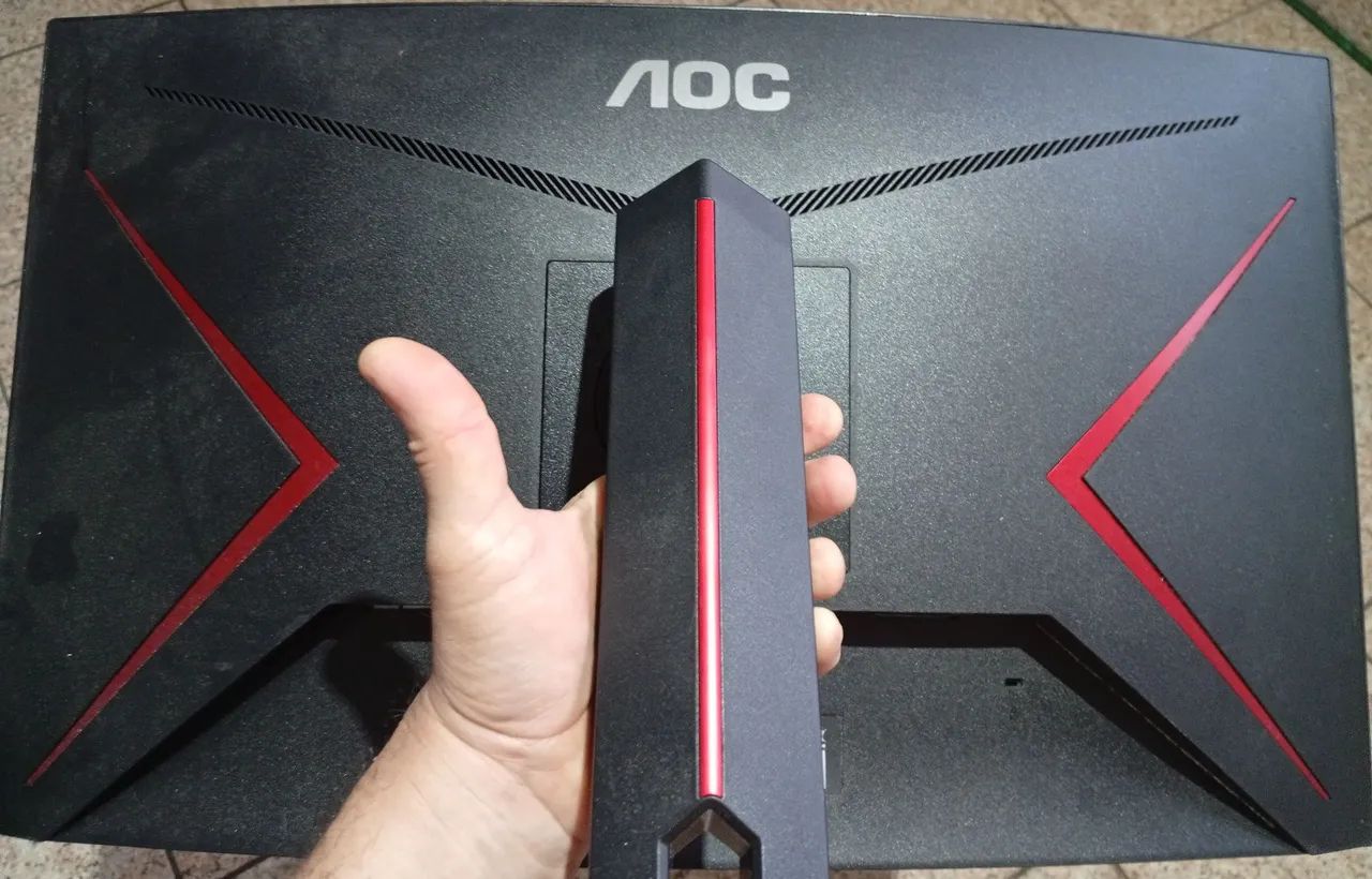 Monitor AOC 27 curvo 64291874530434123