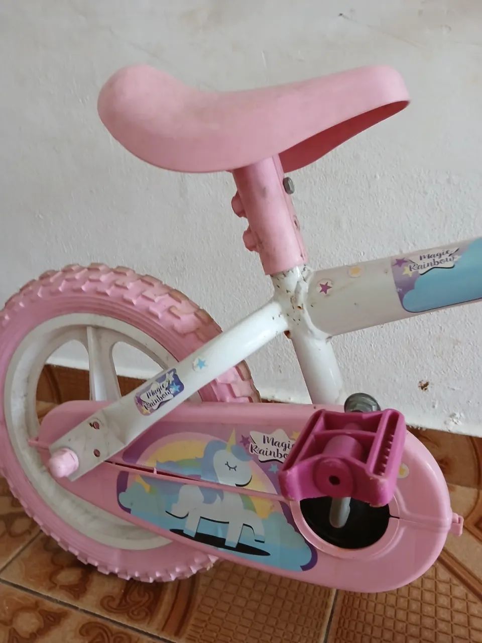 Bicicleta Aro 12 Infantil Styll Magic Rainbow Rosa e Branco  menina  - Foto 2