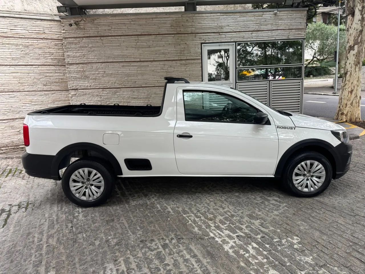Volkswagen saveiro 1.6 Robust - Foto 5