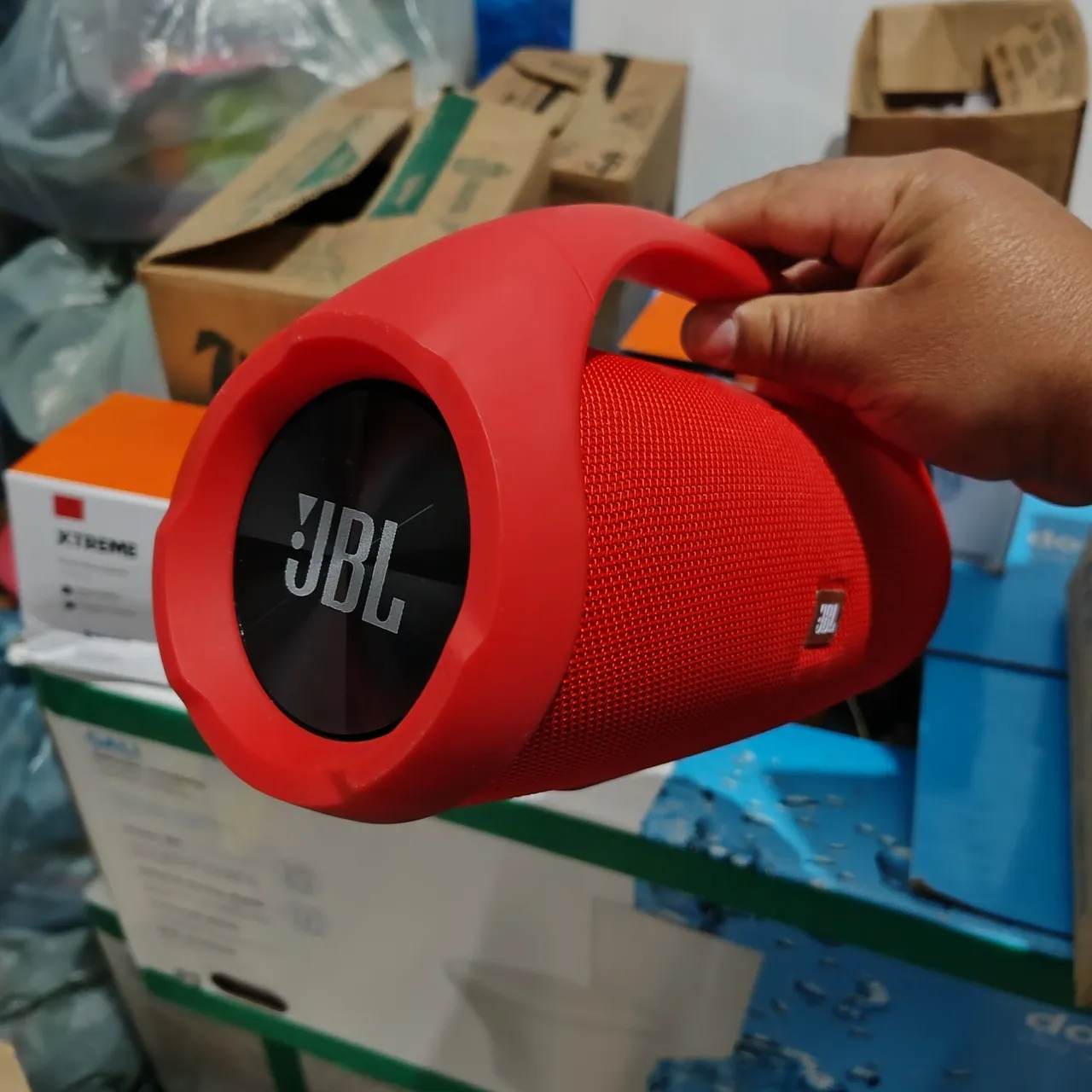 Caixa de Som JBL Boombox Vermelha