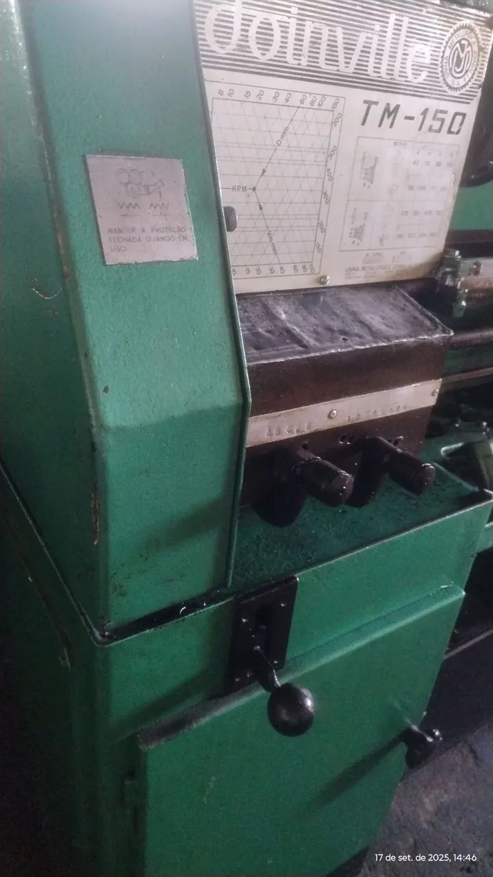 Torno Joinville raridade - Máquinas para produção industrial