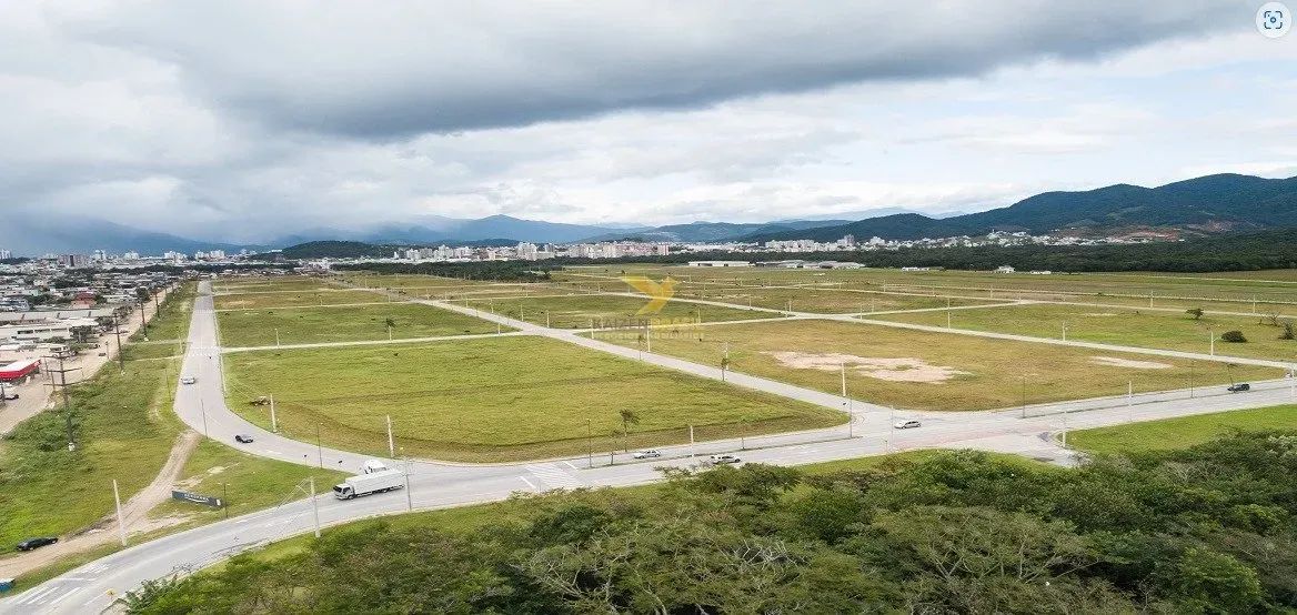 Terrenos no Aeropark - Oportunidade Imperdível para Seu Negócio ou Investimento