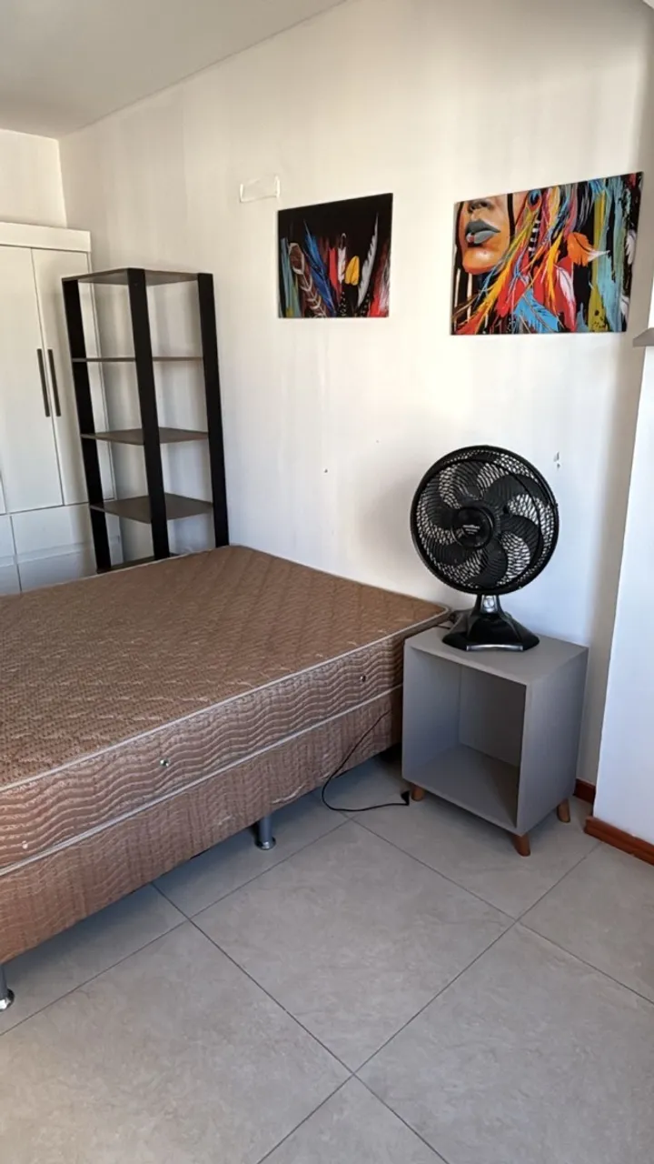 Quarto Individual para Homem