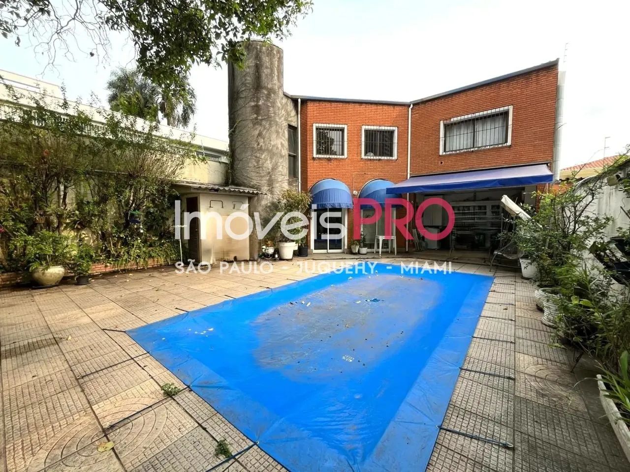 Linda casa em rua tranquila e arborizada na Vila Olimpia - Foto 2
