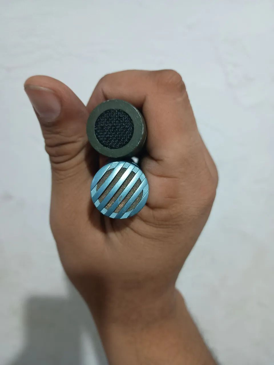 Microfone condensador Behringer C-4 funcionando perfeitamente+AKG Perception 170 c/defeito - Foto 3