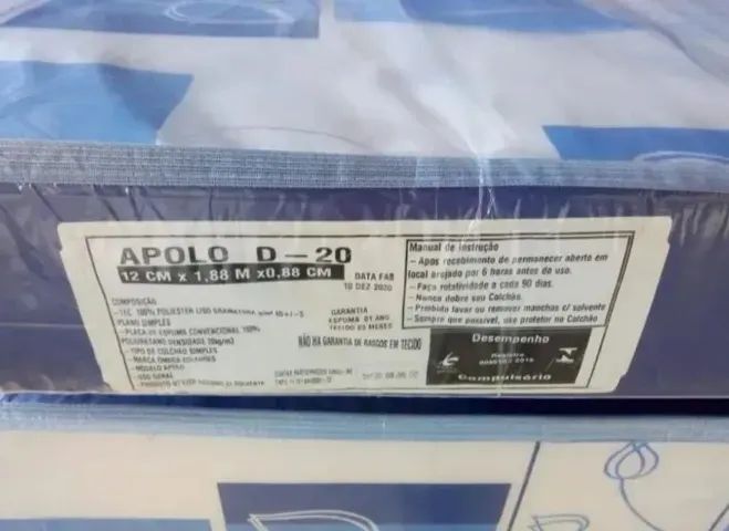 Colchão Casal D20 de 12 cm de espuma ( altura ) novos no plástico!!! - Foto 4
