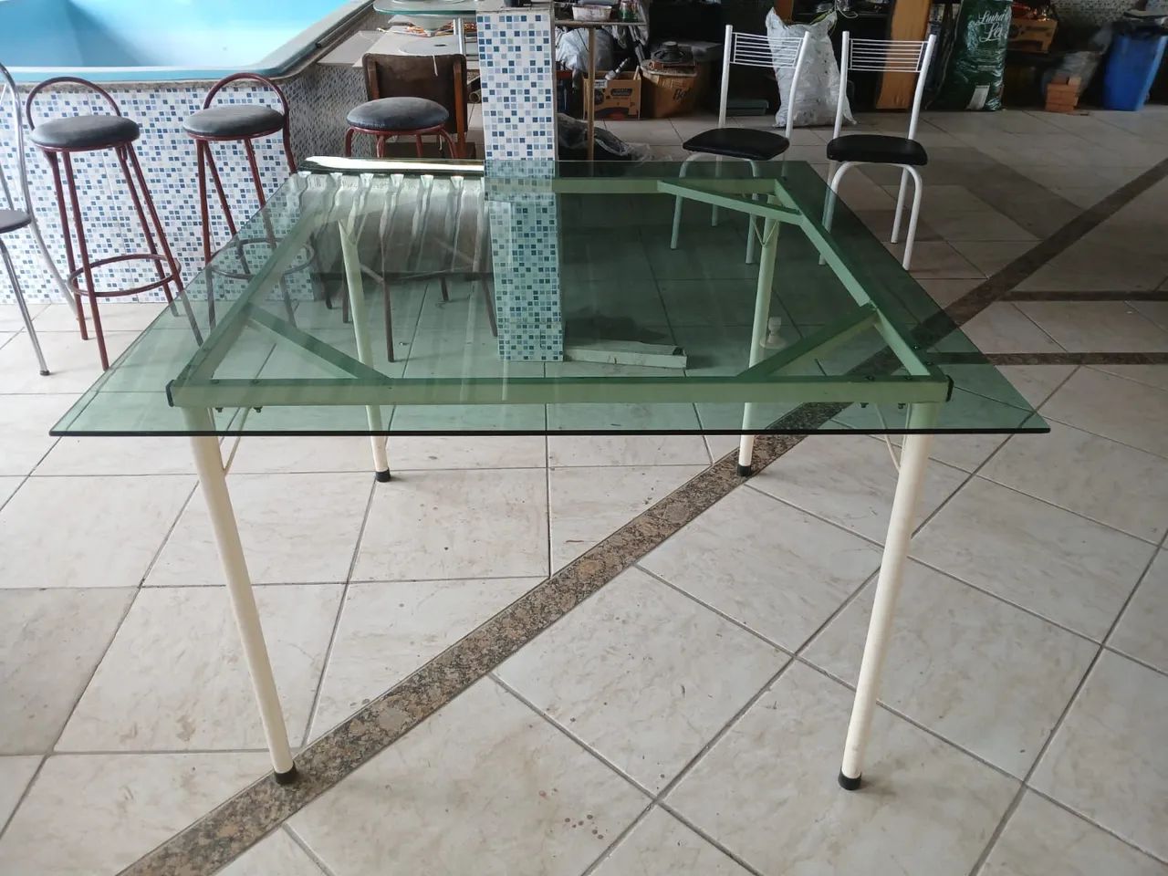 Glass Table64861633393923121