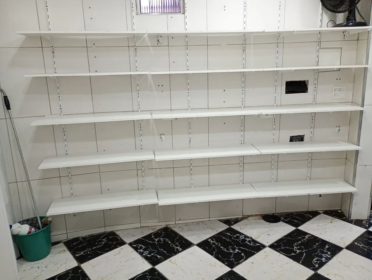 Vendo prateleiras comercial  - Foto 5