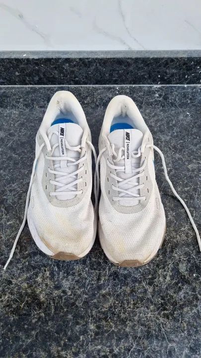 Tênis Nike Revolution 5 TAM. 43
