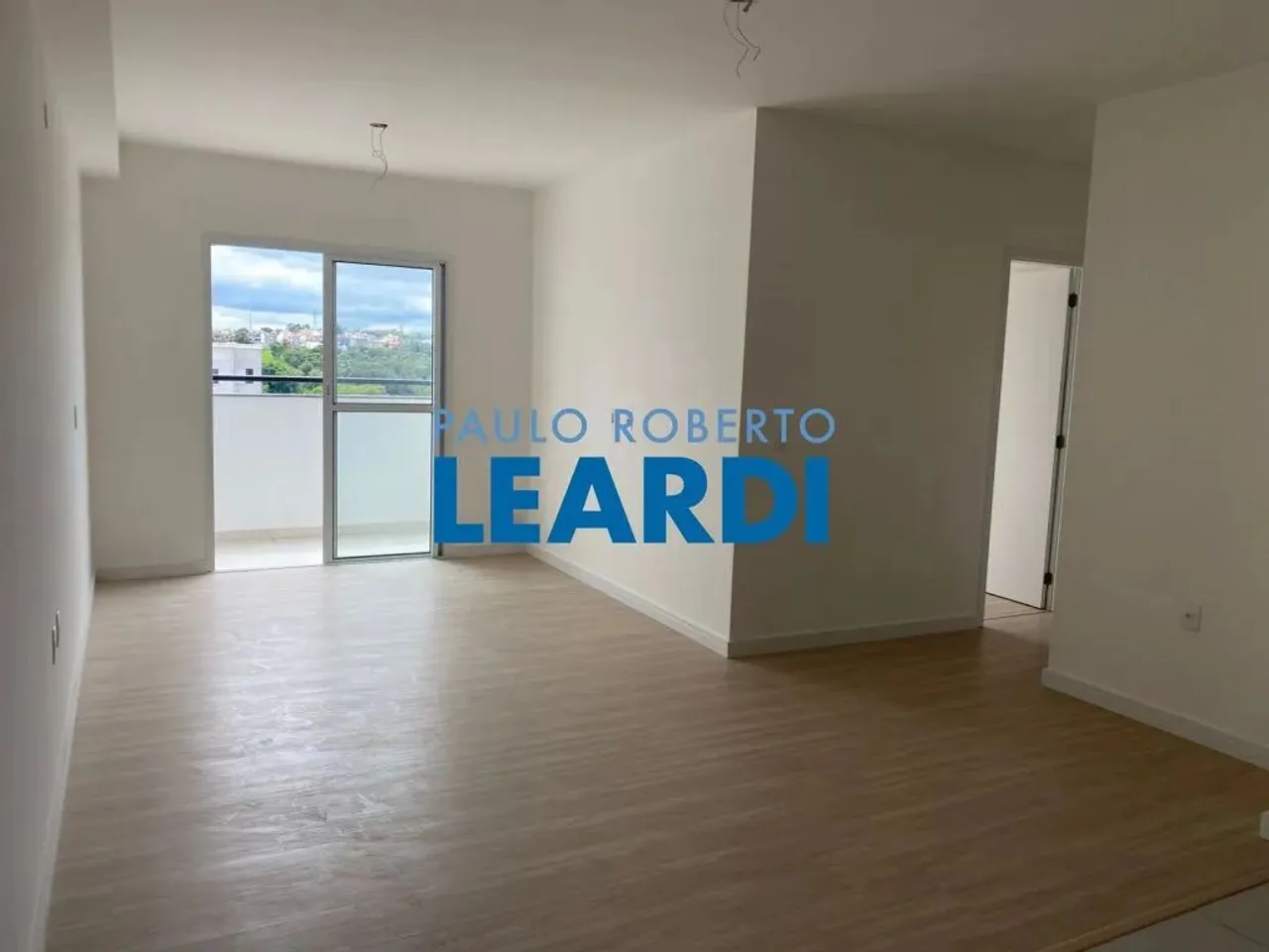 APARTAMENTO - ENGORDADOURO - SP