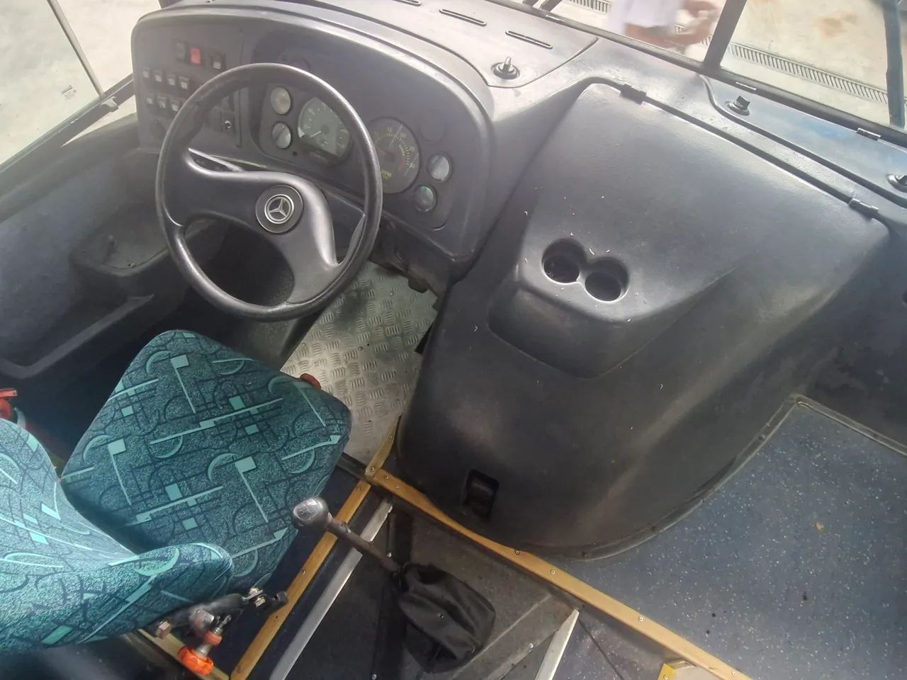 NEOBUS MERCEDES-BENZ 915 - Foto 10