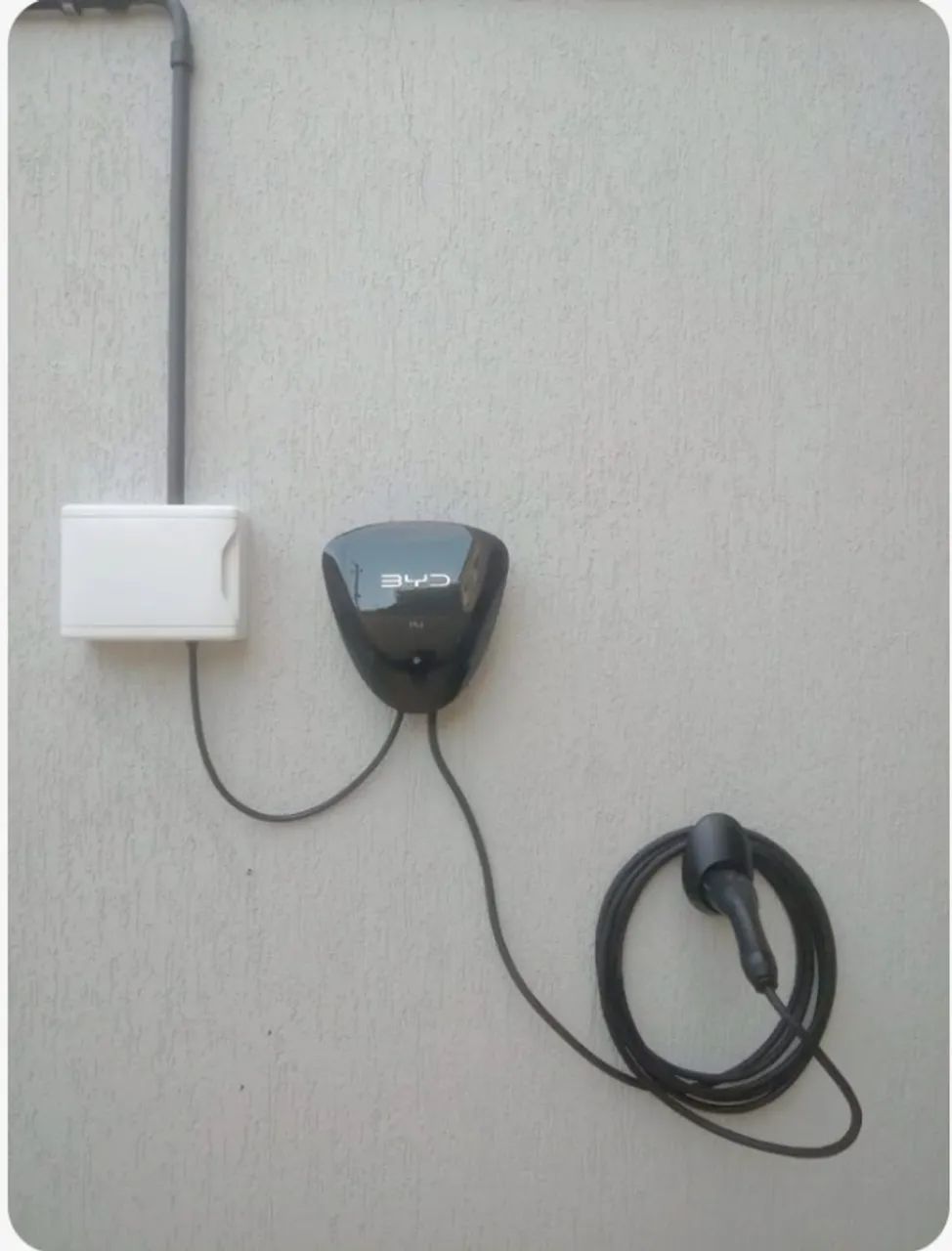 Instalamos Wallbox (Carregadores de veículos elétricos)