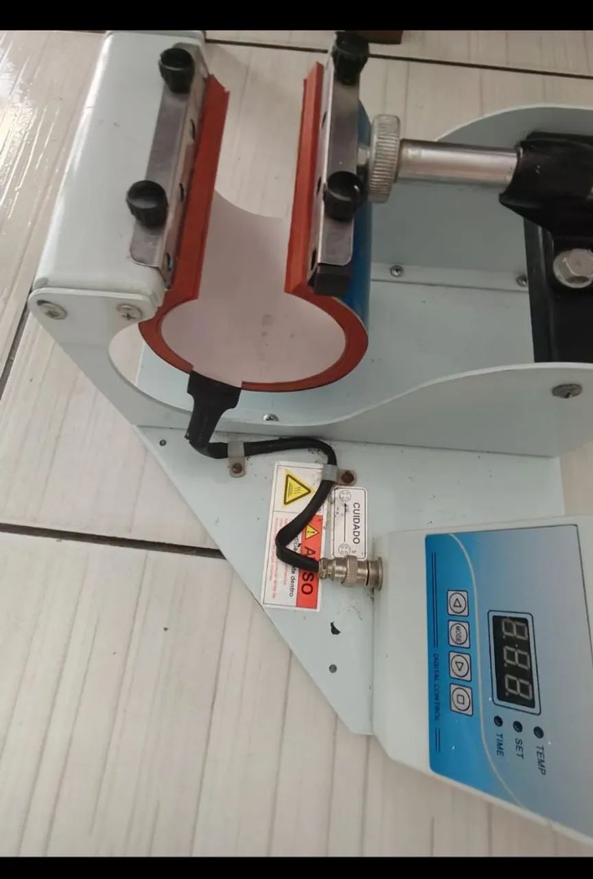 Máquina de estampar. Rimaq. Camisetas área de trabalho, 40x50.  - Foto 2