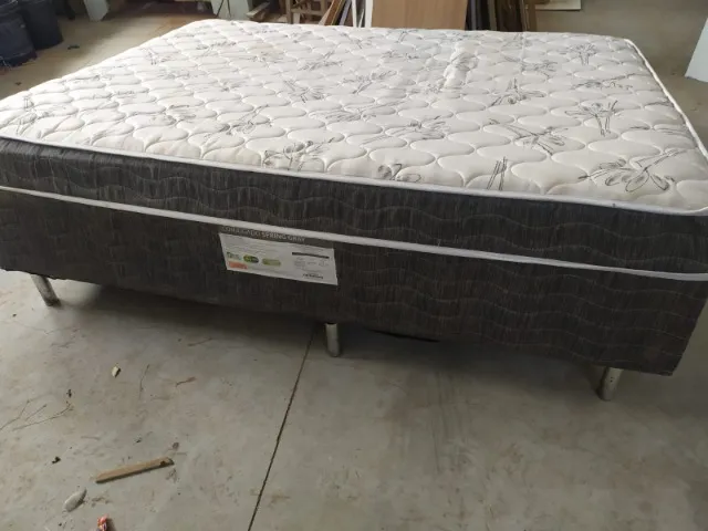 Cama box Casal Ortobom Usada