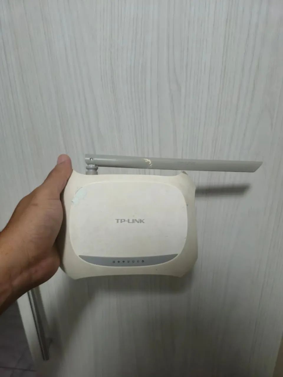 Roteador funcionando sem a fonte