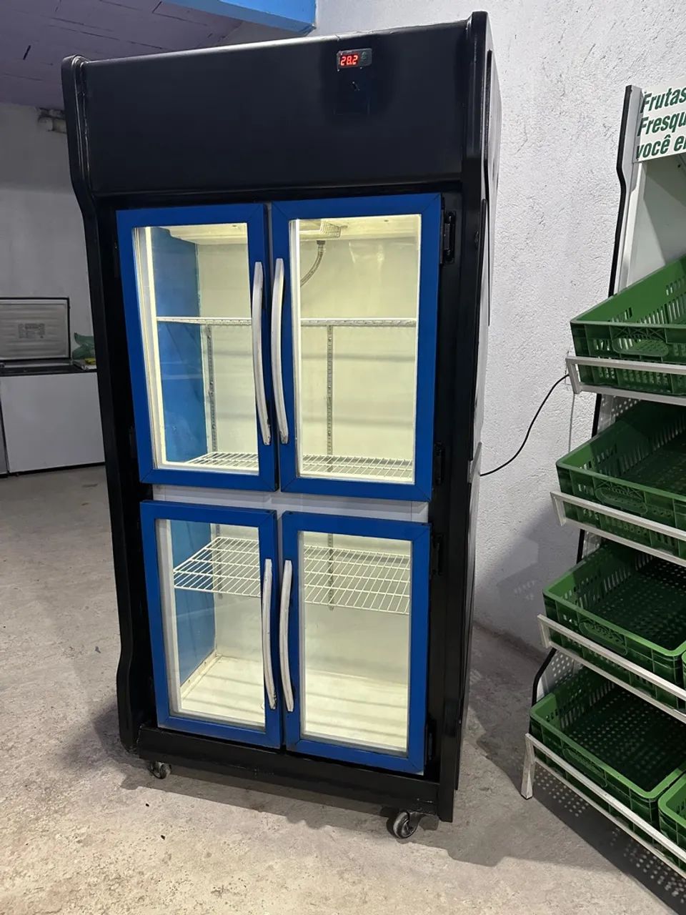 Refrigerador auto serviço expositor pra comércio  - Foto 5