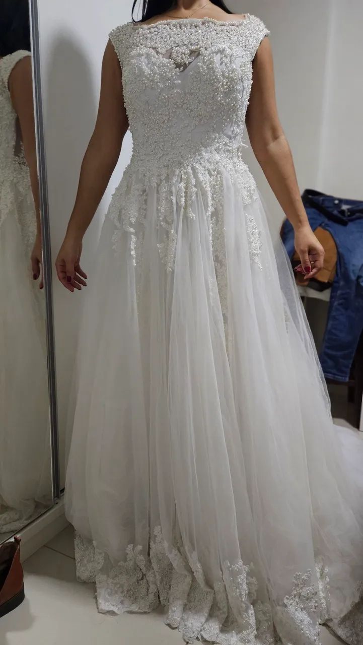 Vestido de Noiva Rendado com Detalhes em Pérolas - Foto 2