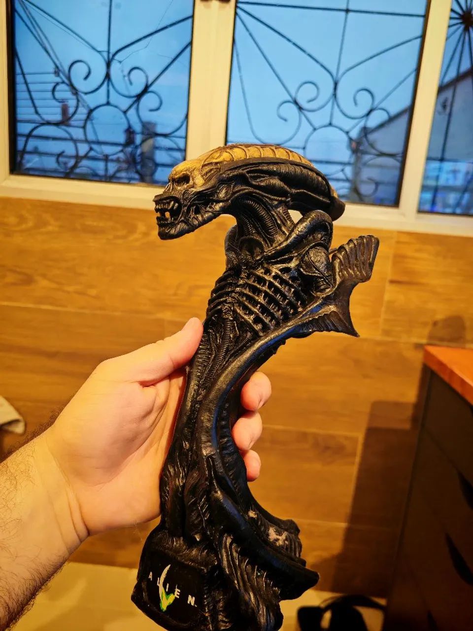Busto Alien - Foto 2