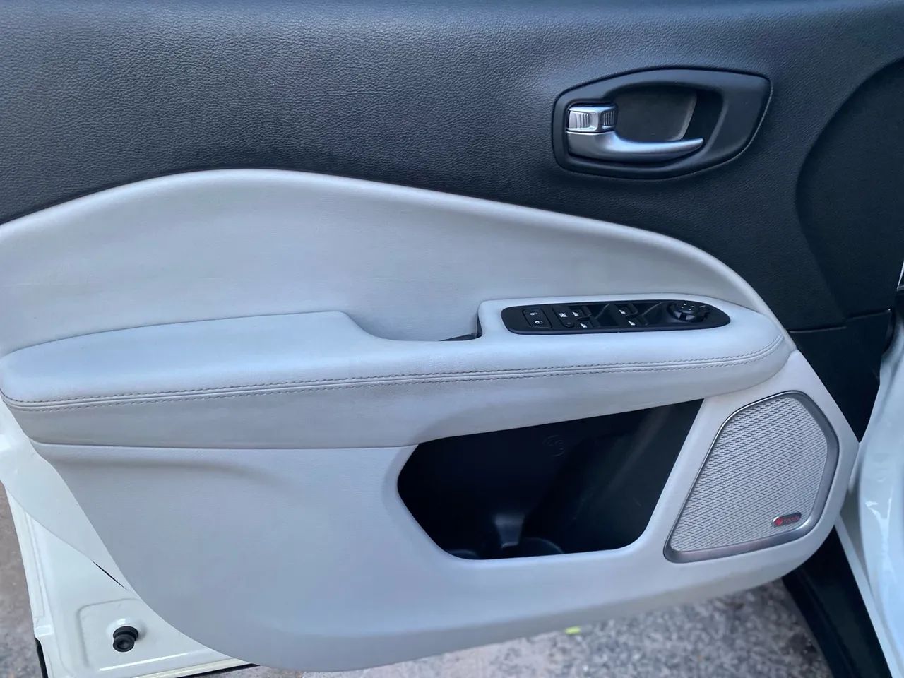 JEEP COMPASS LONGITUDE 2.0 FLEX - Foto 2