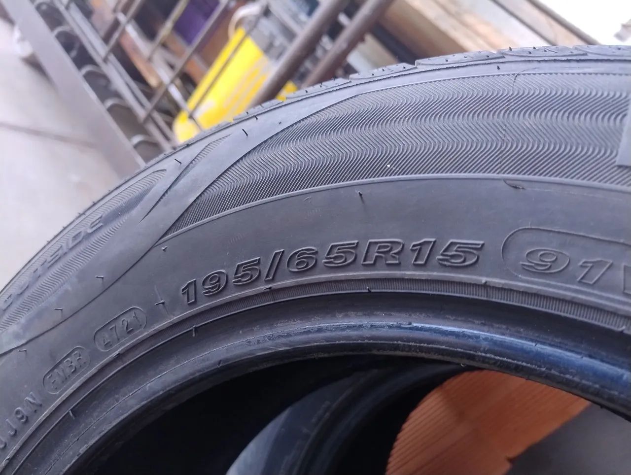 Pneus Nexen 195/65R15 - Semi-Novos  - Foto 2