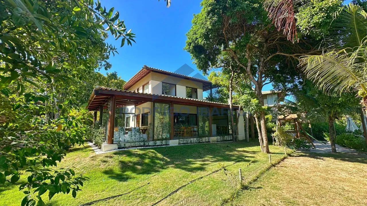 Casa 4 suítes Condomínio Alto da Constância Praia do Forte Residence