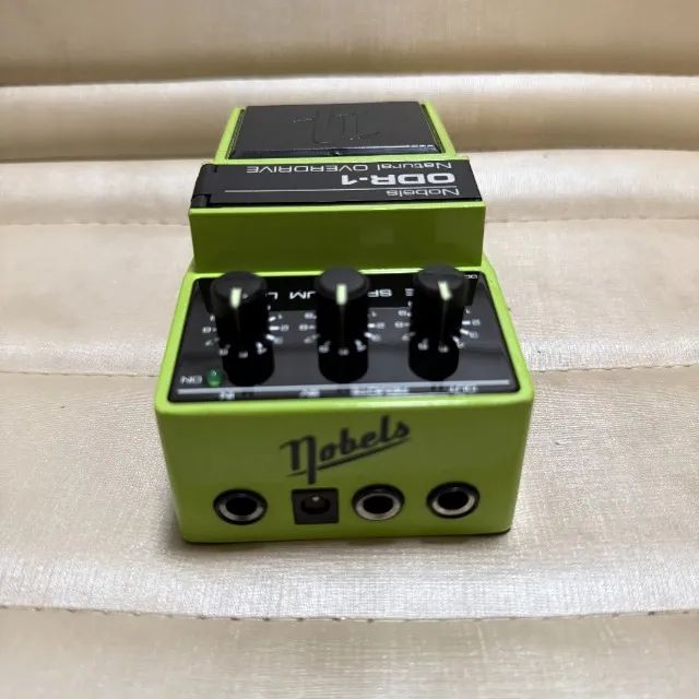 Pedal Nobels Odr-1 Natural Overdrive Verde-escuro - dos antigos