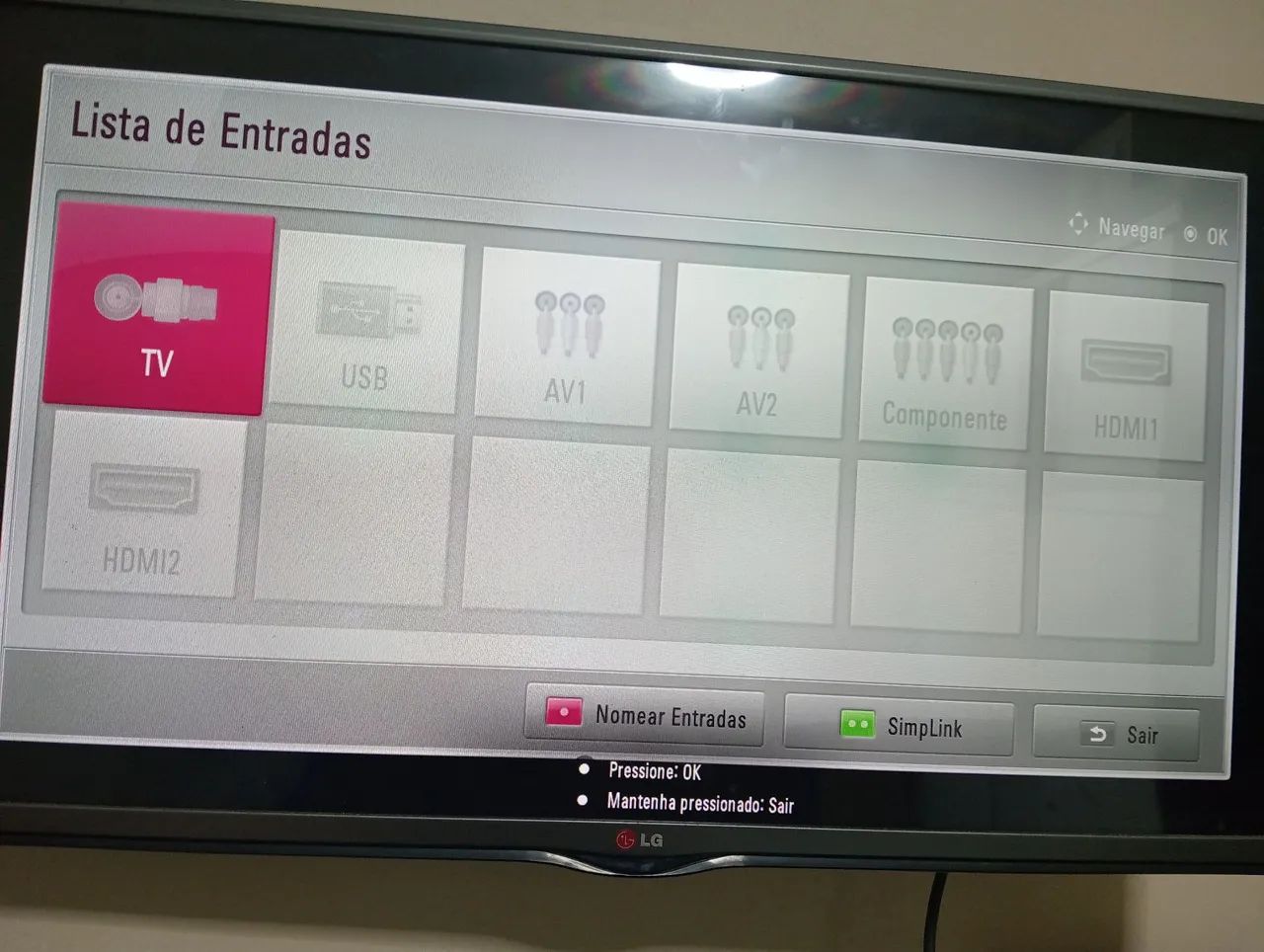 TV 32 polegadas com defeito com problema no áudio não está funcionando 