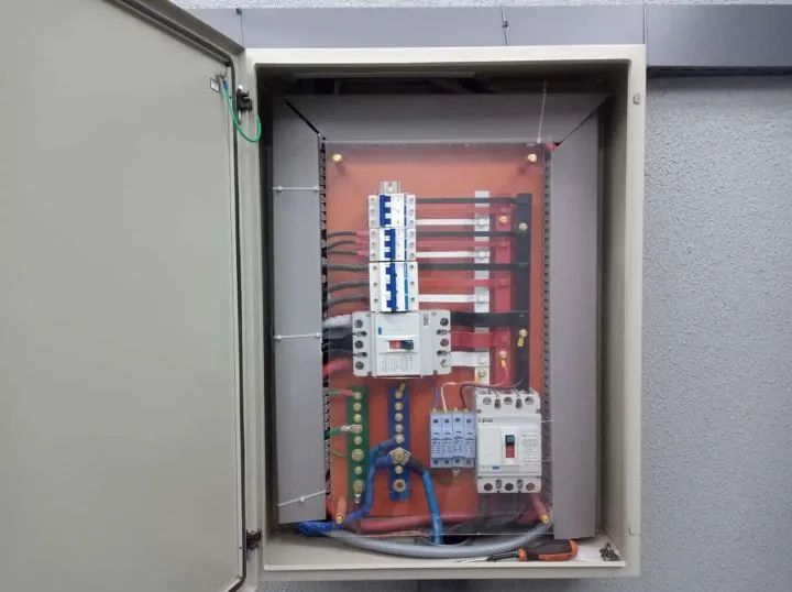 Serviço Elétricos e Reparos!  - Foto 2
