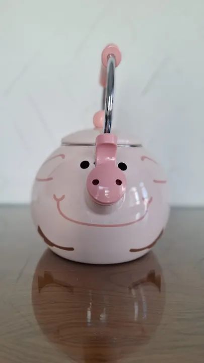 CHALEIRA DE PORQUINHO ROSA ESMALTADA COM APITO 2,2 LITROS