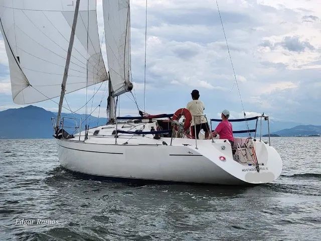 Veleiro Delta 32 Completíssimo - Foto 4