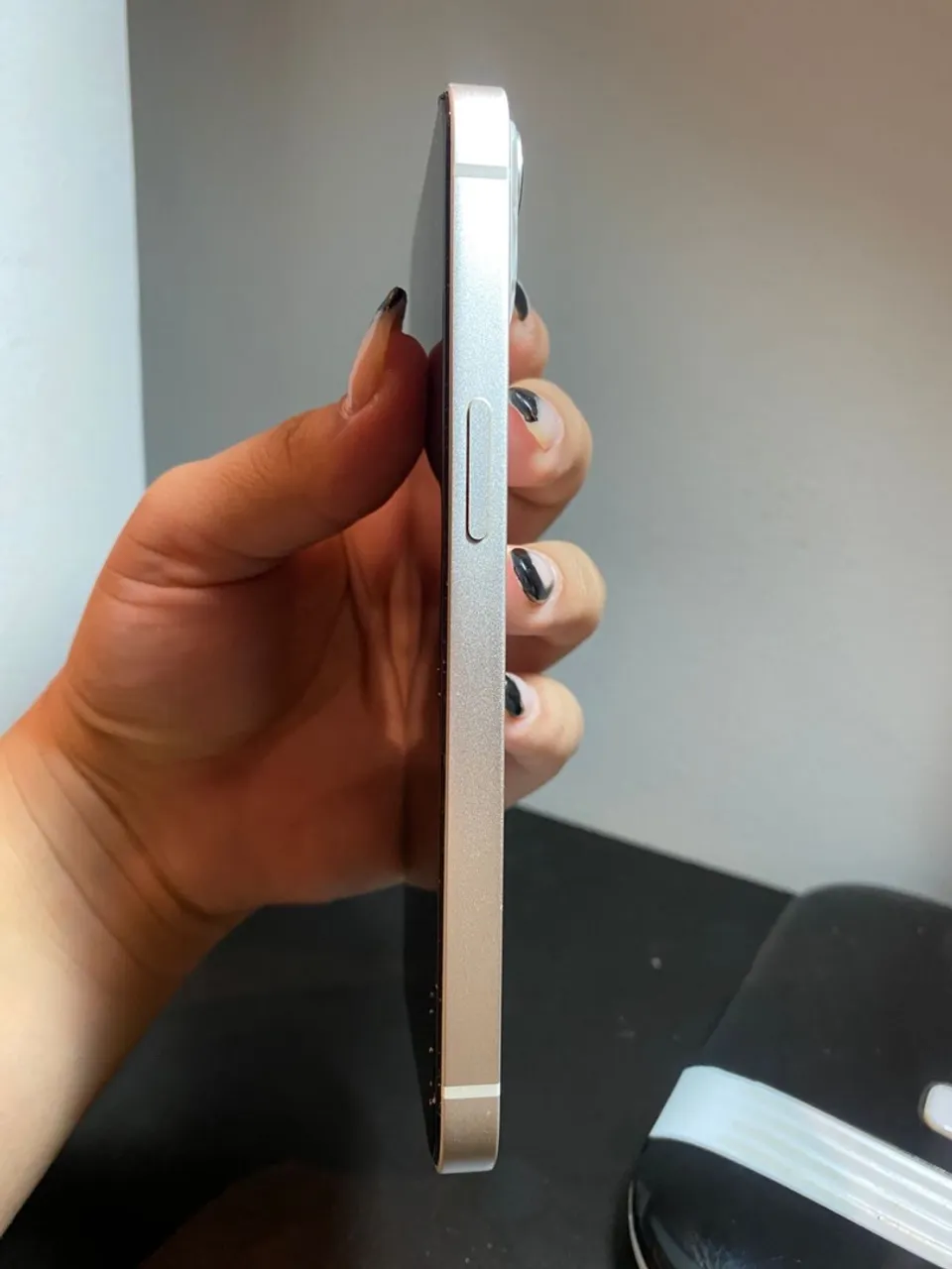 iPhone 13 Branco perfeito 