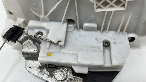 Fechadura Porta Dianteira Direita Volkswagen G5 2008 Á 2016 - Foto 3