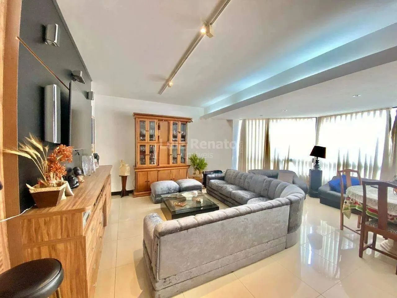 Apartamento com 04 quartos(suíte) no bairro Sion