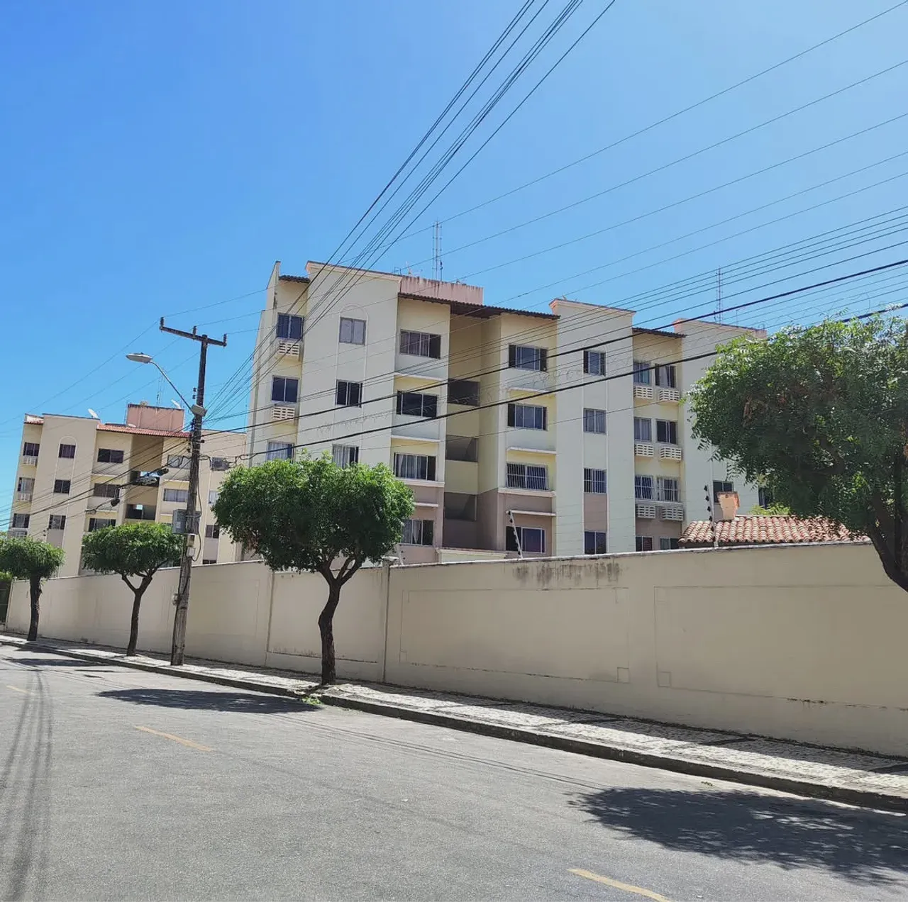 Apartamento no Parque Del Sol com 3 Quartos !