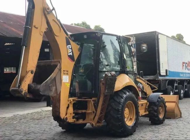 Retroescavadeira Cat 416E Ano 2016 - Foto 2
