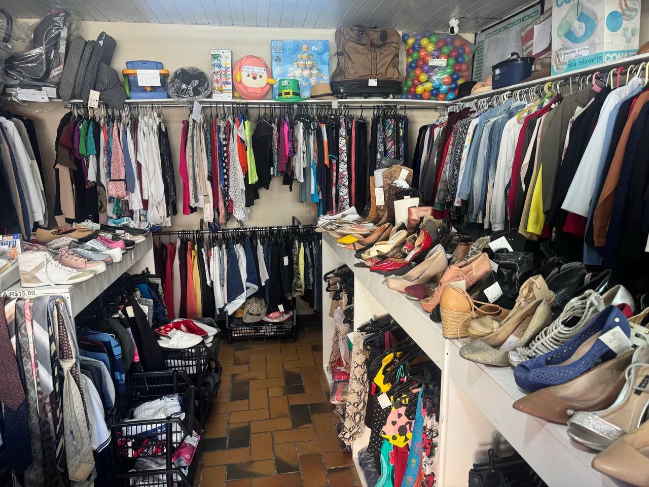 Roupas femininas brecho - Foto 5