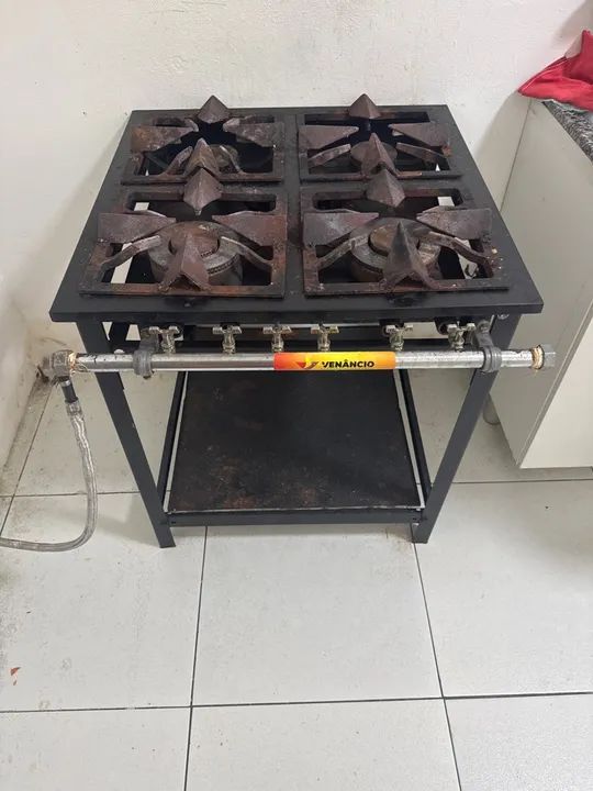 Fogão Industrial 4 Bocas - oportunidade!