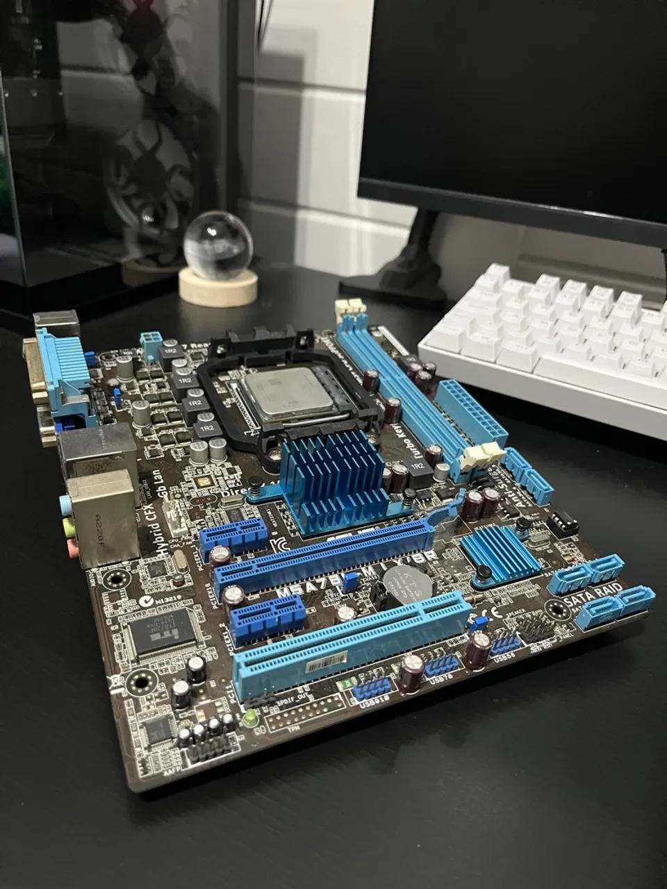 LEIA!! Kit Placa mãe ASUS M5A78L-M LX/BR + AMD FX 6100
