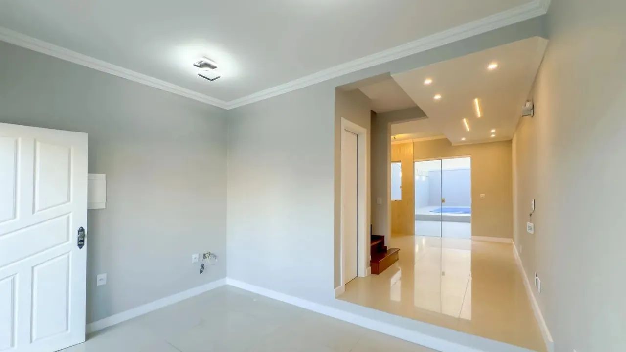 Casa 2 suítes com piscina toda reformada no Guarujá