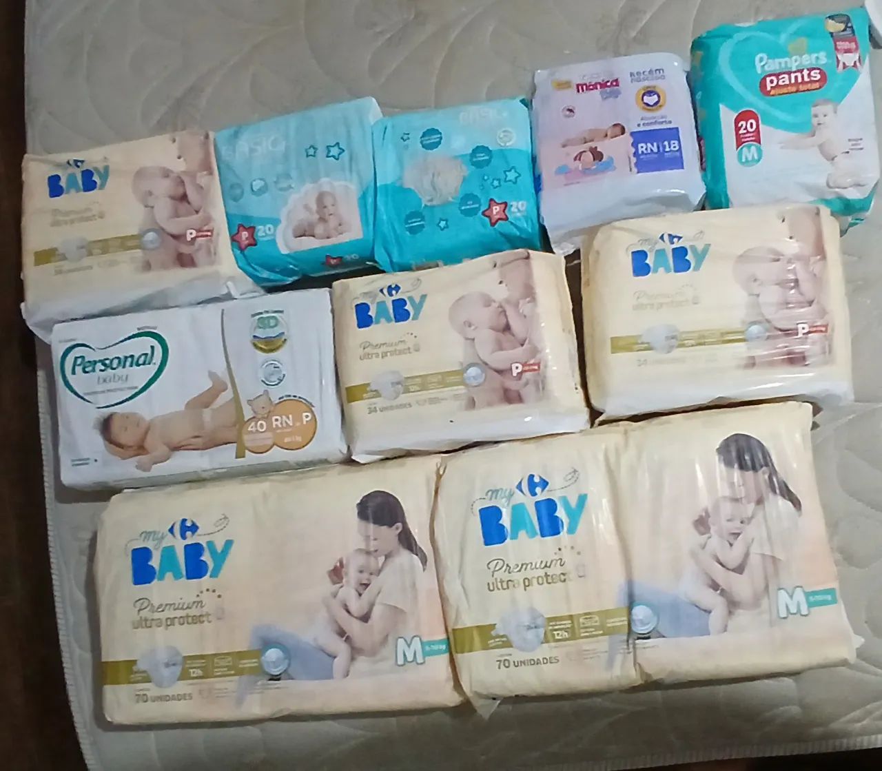 Fraldas de bebê diversas marcas e tamanhos