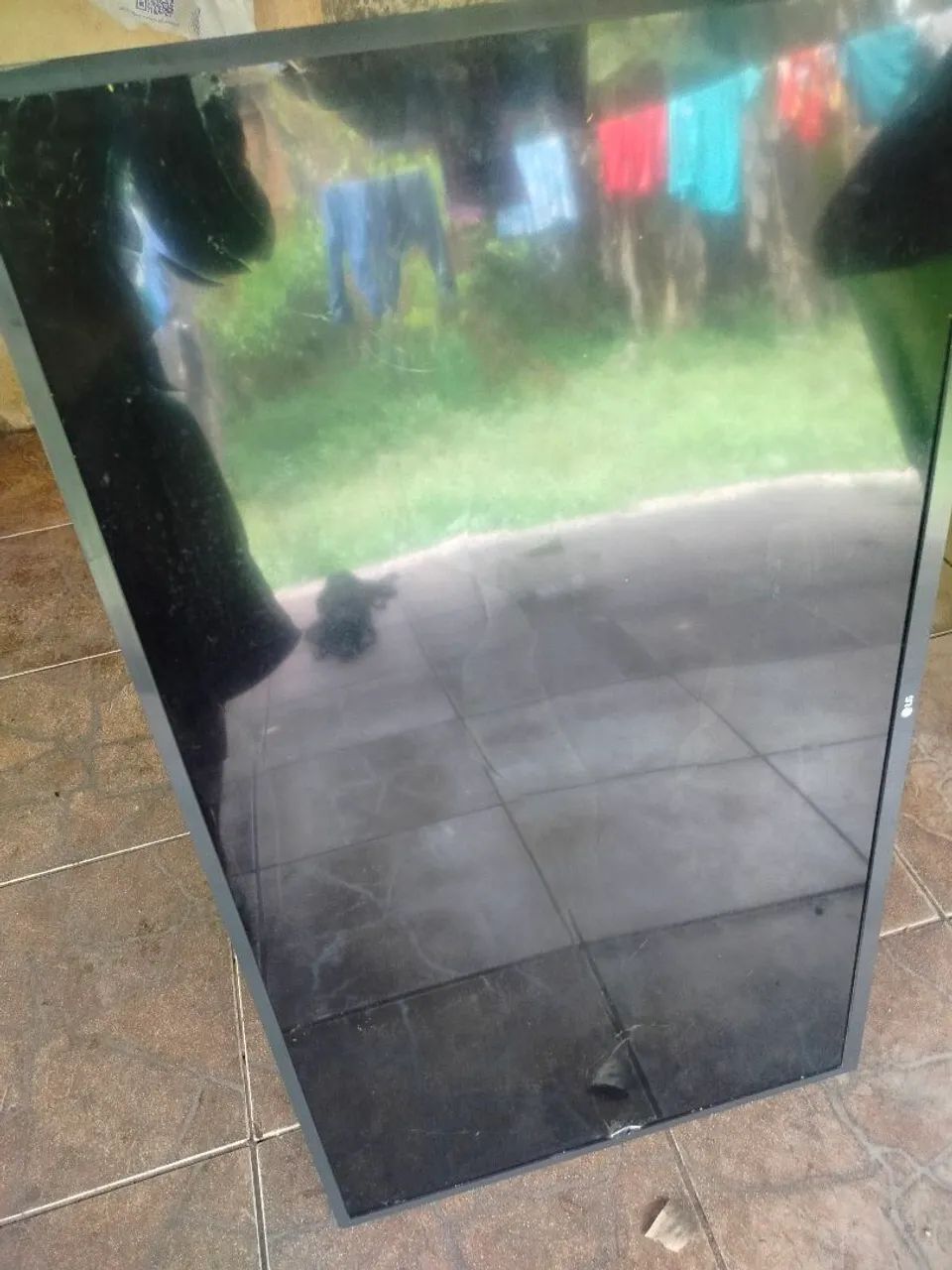 Um tv de 43