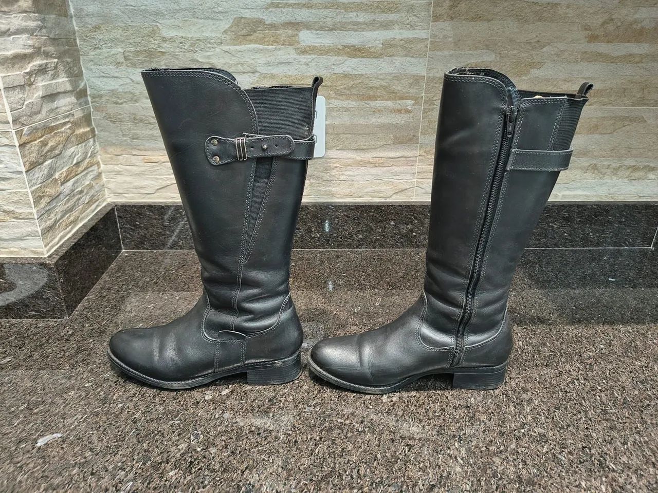 Bota cano longo preta 
