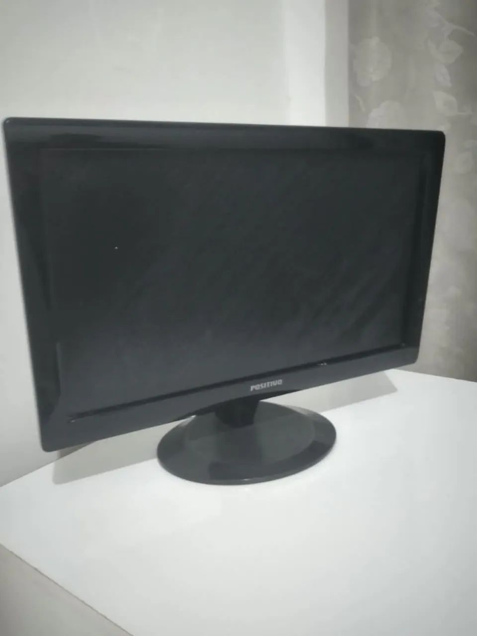 Monitor POSITIVO 