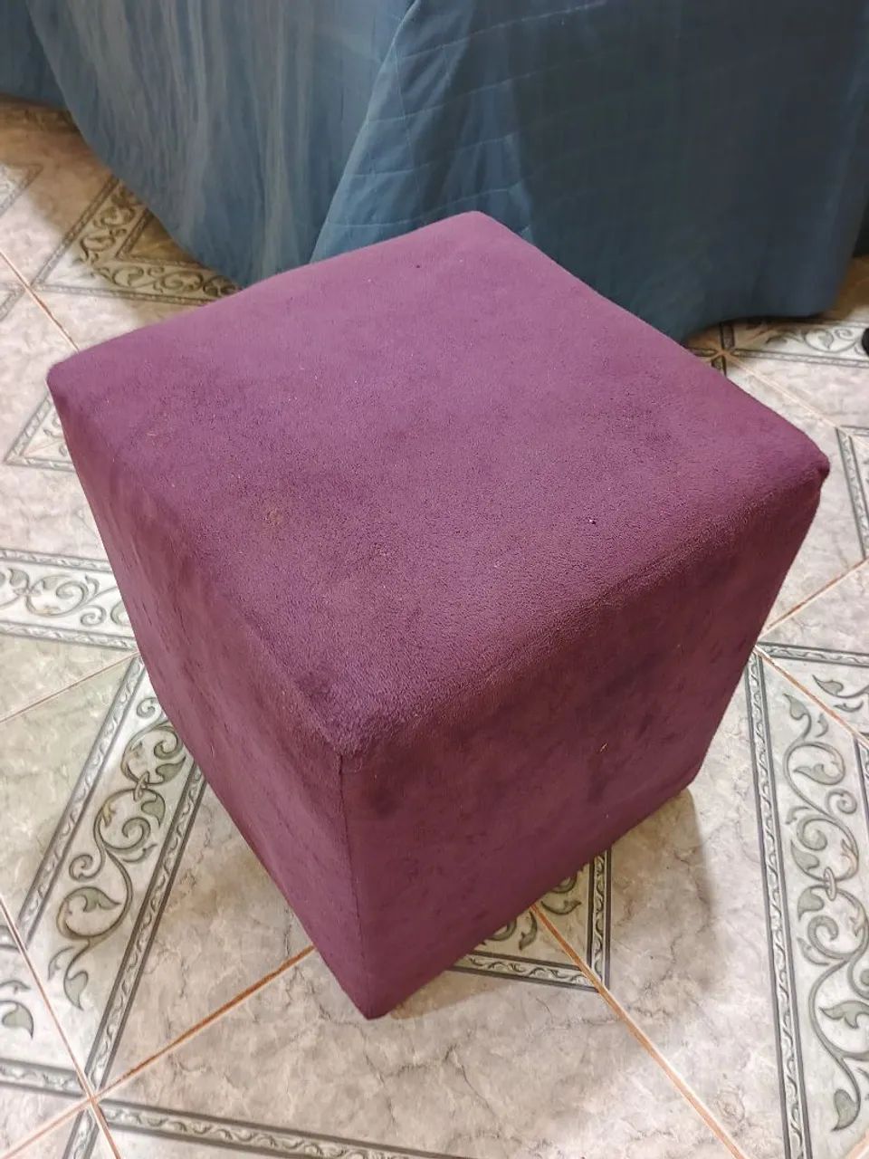 Vendo um Puf na cor (roxo). - Foto 2