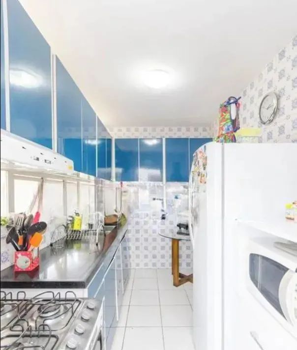 Imóvel para venda tem 101 metros quadrados com 3 quartos em Petrópolis - Porto Alegre - RS - Foto 2