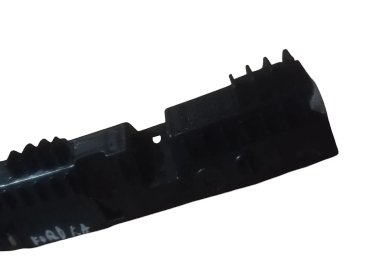 Guia Coluna Esquerda Ford Ka E3b5-a025n01 - Foto 3