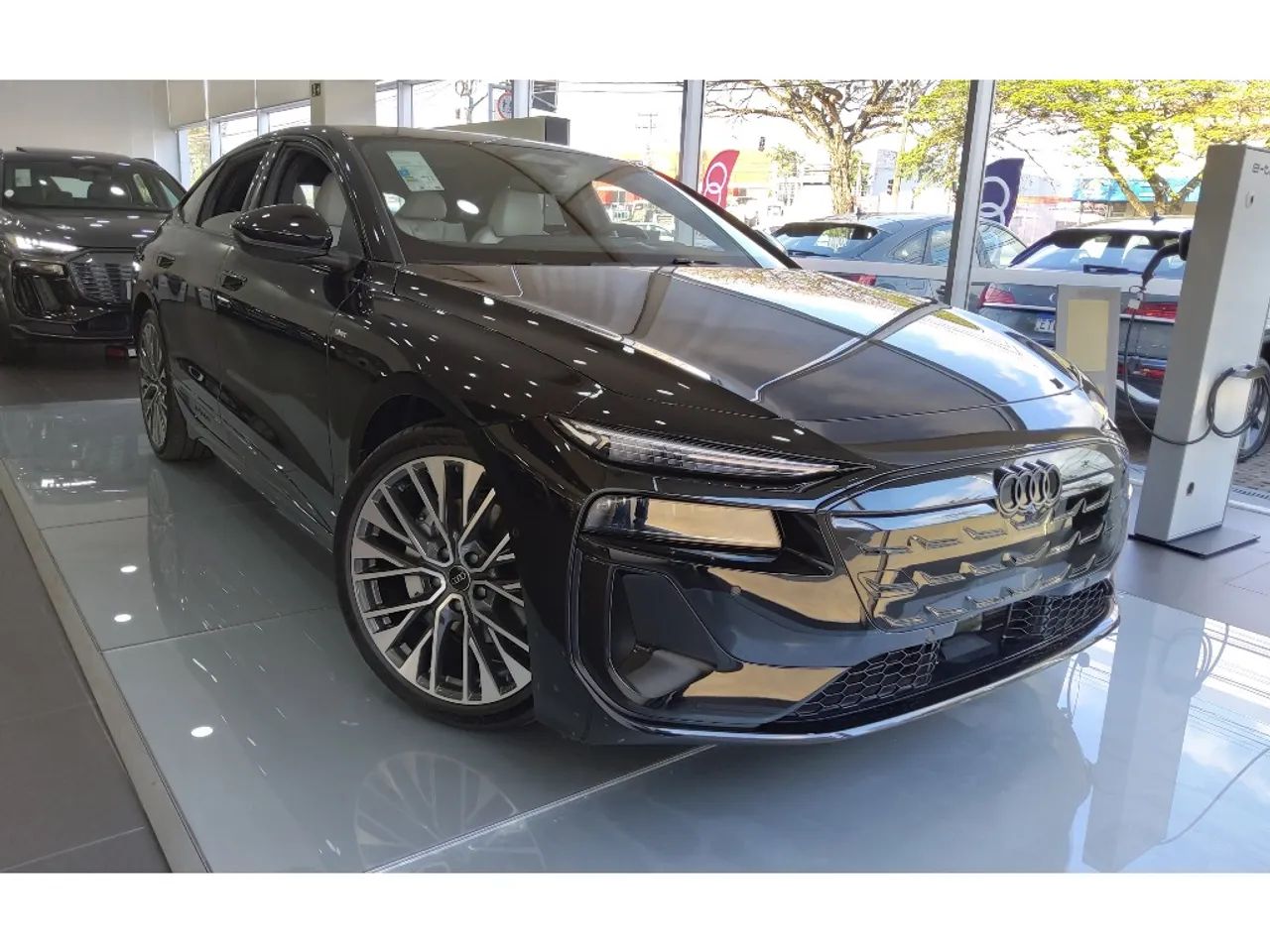 Audi A6 Sport. E-tron Perf. Black (elétrico) 2025