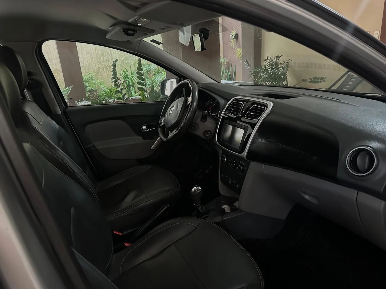Renault Logan LOGAN Dyna. EasyR Hi-Flex 1.6 8V 2015