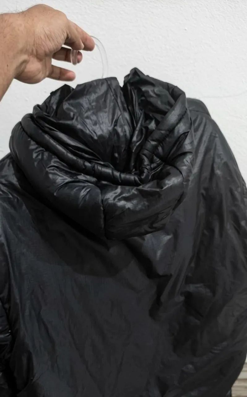 Jaqueta Puffer Request - Tamanho P (é bem grande eu uso G e ela serve perfeitamente) - Foto 2
